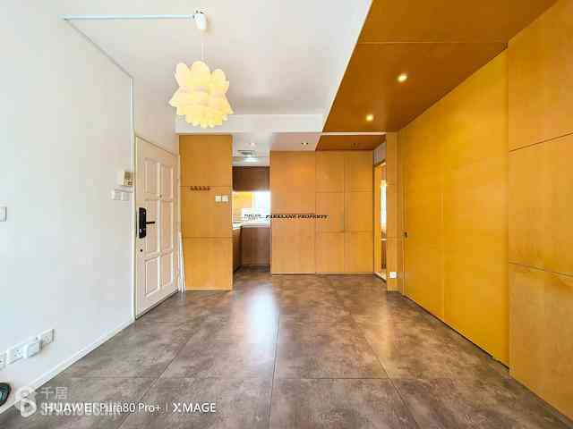Shek Tong Tsui - Fortune Villa 03
