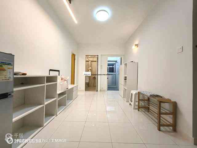 Wan Chai - Hang Tat Mansion 05