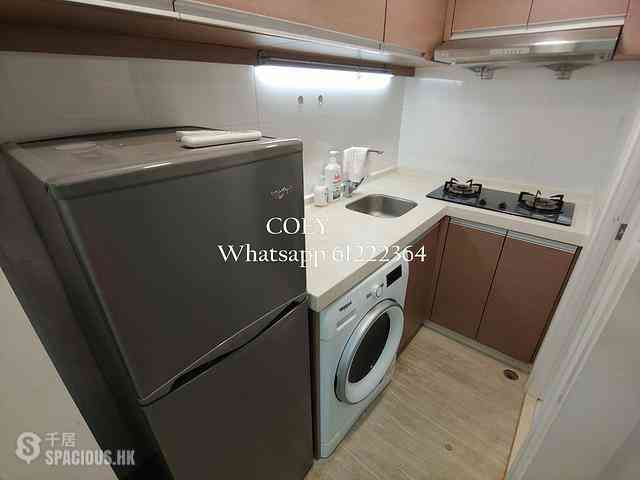 Wan Chai - Tonnochy Towers 06