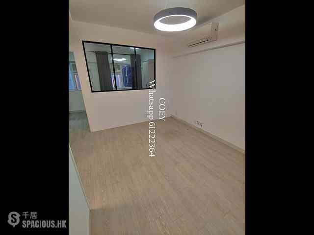 Wan Chai - Tonnochy Towers 15