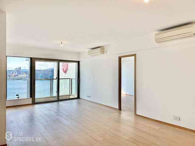 Fortress Hill - Harbour Glory Block 8 06