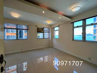 Kennedy Town - Han Yu Building 03