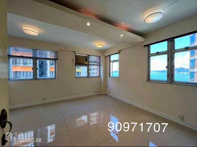 Kennedy Town - Han Yu Building 03