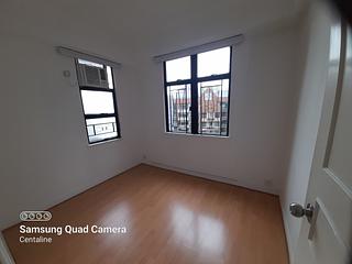 Mid Levels West - Scenic Heights Block 1 12