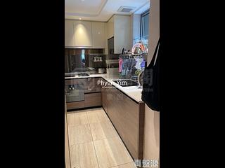 Ngau Tau Kok - Grand Central Phase 2 Block 5 08