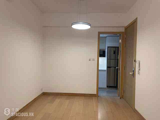 Tseung Kwan O - The Parkside Block 2A 02