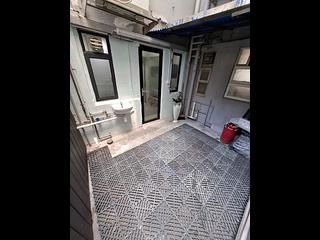 Central - Mee Lun House 09