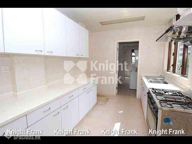 Repulse Bay - South Bay Villas Block C 06