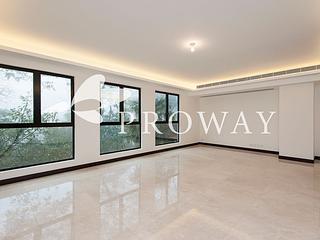 The Peak - Strawberry Hill 05