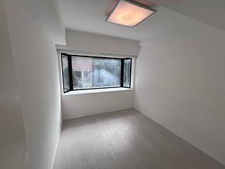 Wan Chai - Suncrest Tower 09
