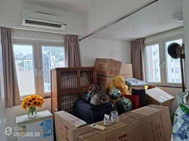 Wan Chai - Man Hing Mansion 04