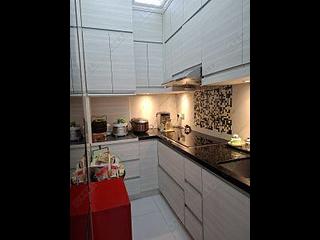 Wan Chai - Man Hing Mansion 05