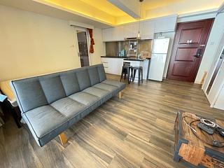 Central - 77-81, Hollywood Road 03