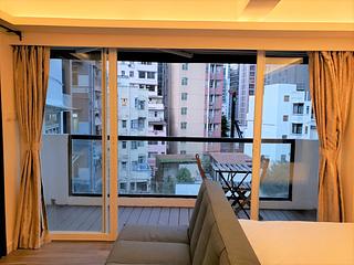 Central - 77-81, Hollywood Road 09