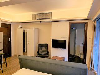 Central - 77-81, Hollywood Road 08