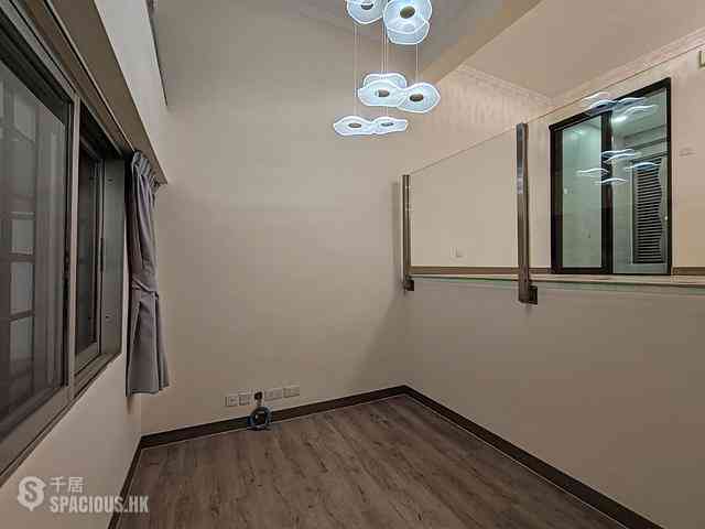 Sha Tin - Conifer Lodge 03