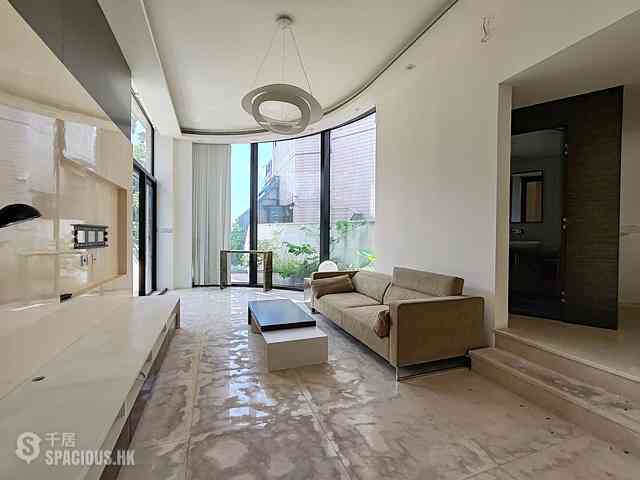 Sha Tin - Wesley Villa 02