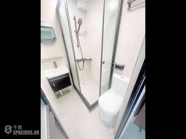 Mong Kok - 110, Portland Street 04