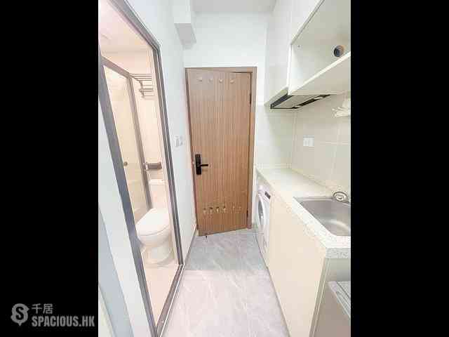 Mong Kok - 110, Portland Street 02