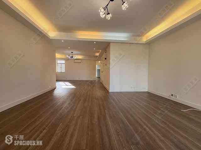 Stubbs Road - Evergreen Villa Block E 05