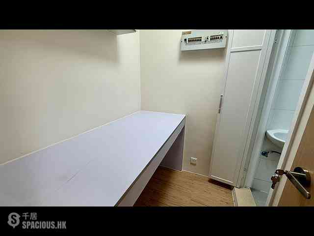 Tin Hau - Park Towers Block 2 10