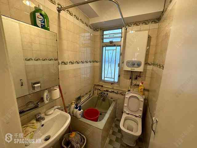 Causeway Bay - Mayland Court 03