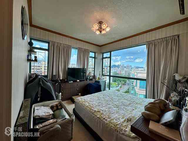 Kam Tin - Parkside Villa Block 1 13