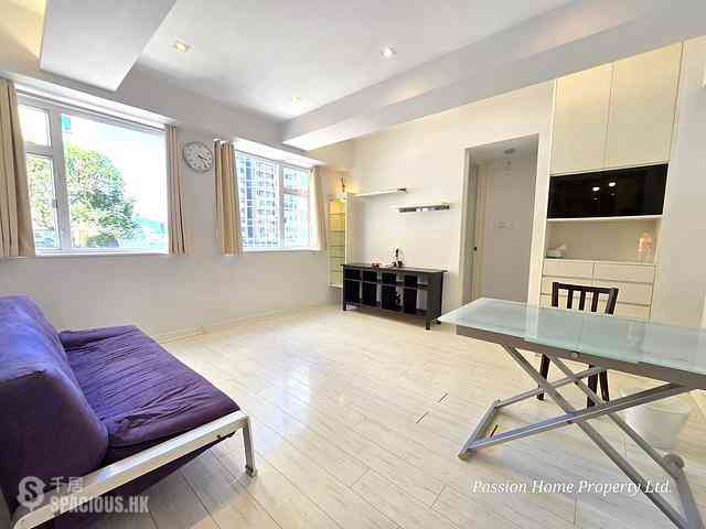 Causeway Bay - Tak Fai Building 01