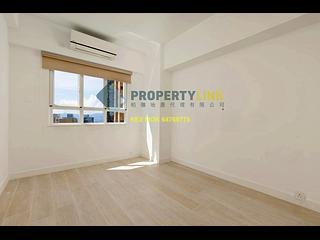 Mid Levels West - Realty Gardens 03