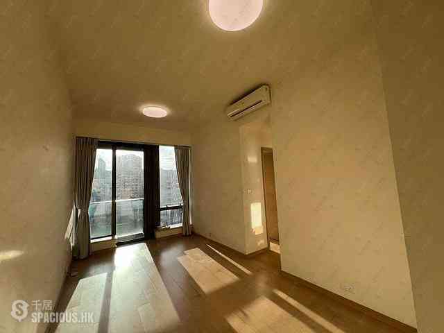 Ho Man Tin - Mantin Heights Block 3 03