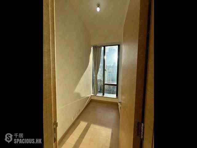 Ho Man Tin - Mantin Heights Block 3 07