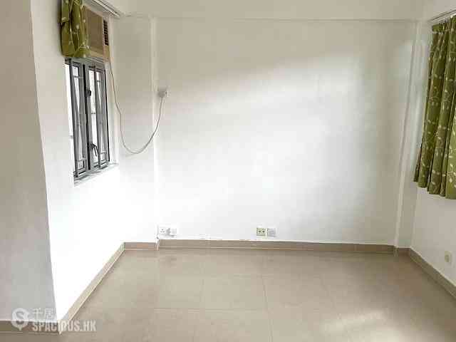 Quarry Bay - Yick Fat Building 03