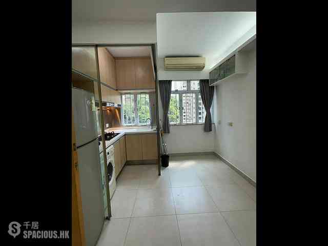 Shek Tong Tsui - Sun Shing Building 07