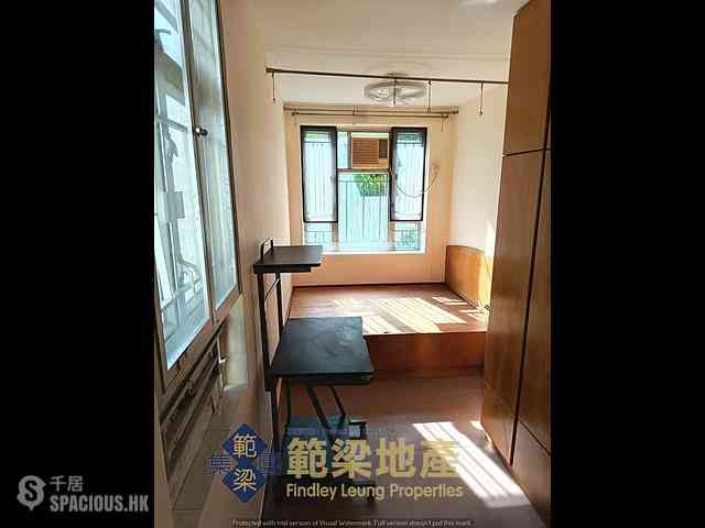 Tai O - Lung Hin Court Kam Hin House (Block A) 14