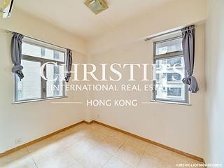 Mid Levels Central - Jing Tai Garden Mansion 07