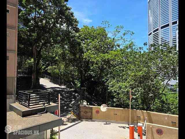 Wan Chai - Suncrest Tower 03
