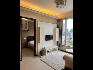 Hung Hom - The Metropolis Residence Block 2 03