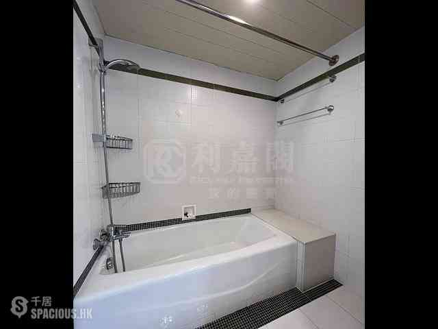 Tai Hang - Elm Tree Towers Block B 14