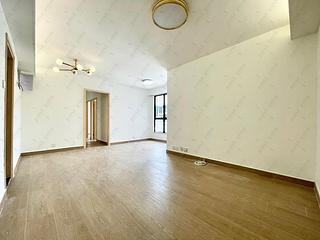 Yau Yat Chuen - Parc Oasis Block 28 07