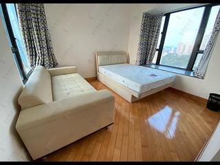 Fortress Hill - Le Sommet Block 1 06
