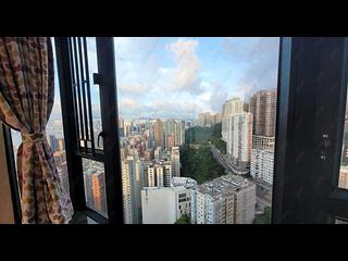 Fortress Hill - Le Sommet Block 1 13
