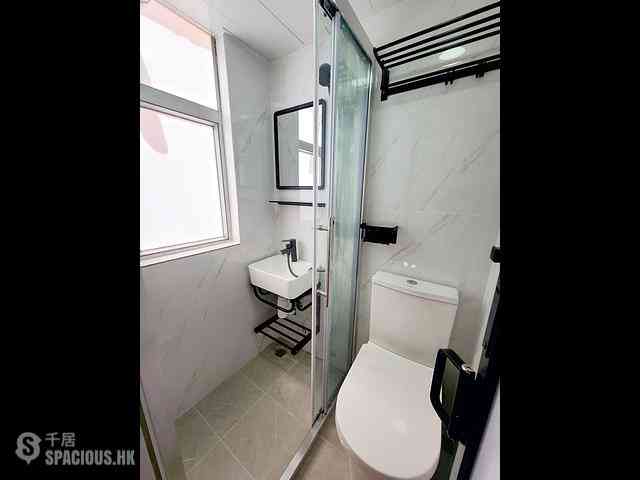 Causeway Bay - Hop Yee Building 04