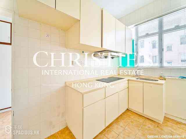 Pok Fu Lam - 18-22, Crown Terrace 08