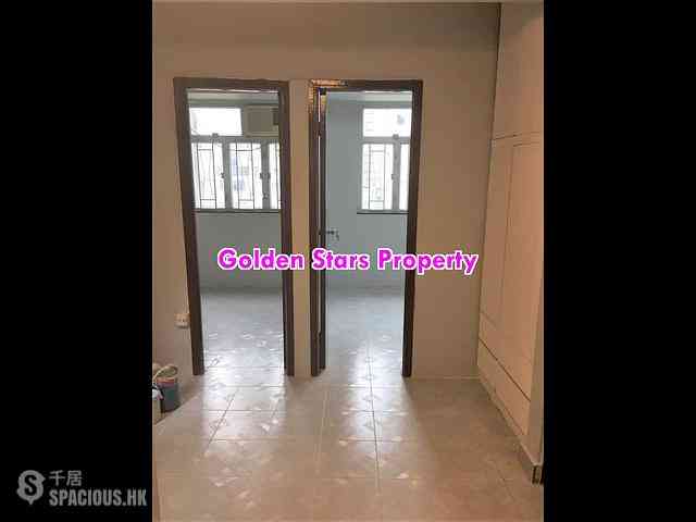 Sai Ying Pun - 54, Second Street 04