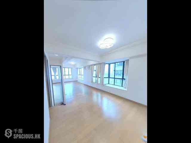 Mid Levels Central - Vantage Park Block 2 01