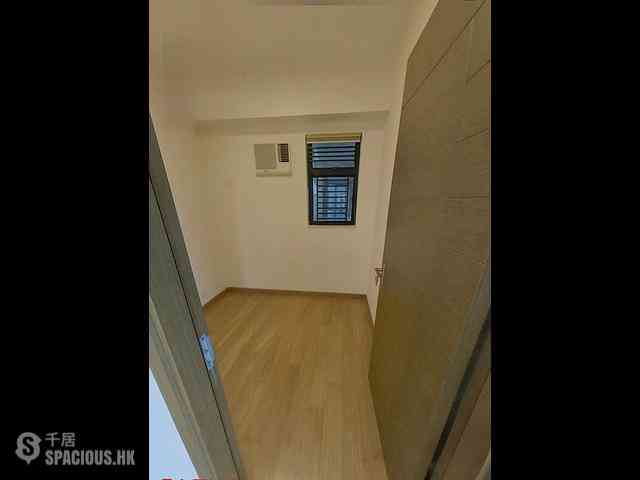 Mid Levels Central - Vantage Park Block 2 03