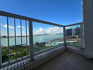 Tung Chung - Coastal Skyline Phase 4 Le Bleu Deux 07