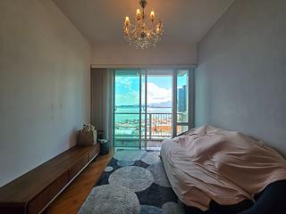 Tung Chung - Coastal Skyline Phase 4 Le Bleu Deux 02