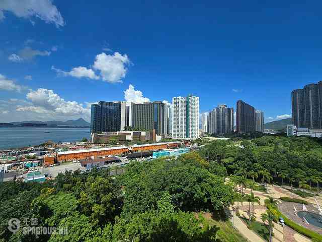 Tung Chung - Coastal Skyline Phase 4 Le Bleu Deux 08