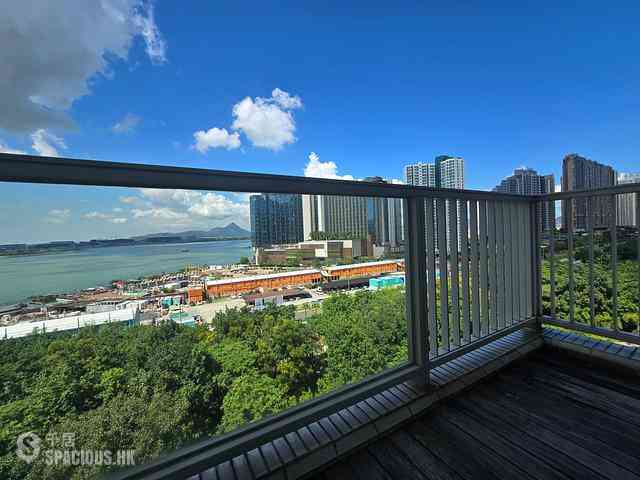 Tung Chung - Coastal Skyline Phase 4 Le Bleu Deux 09